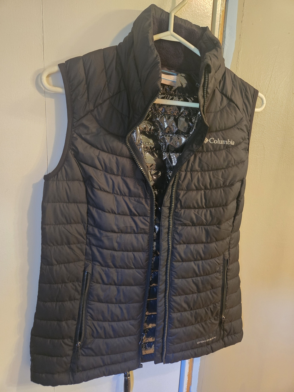 Columbia Women’s Black Omni-Heat Quilted Puffer Vest - Picture 5 of 6